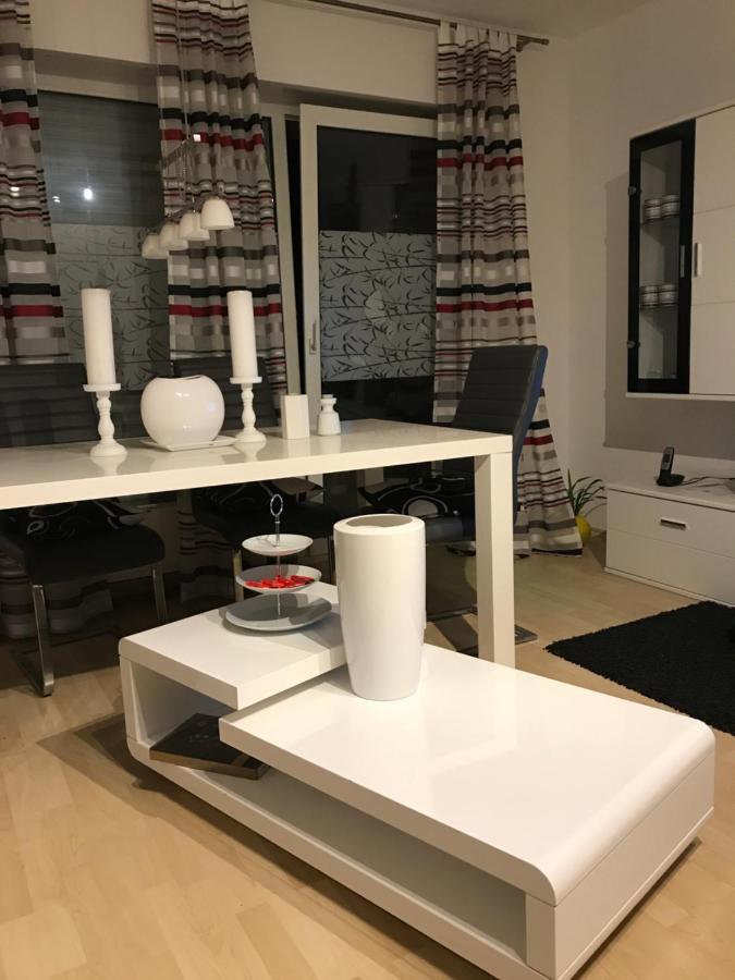 Student Homestay Оффенбах Экстерьер фото